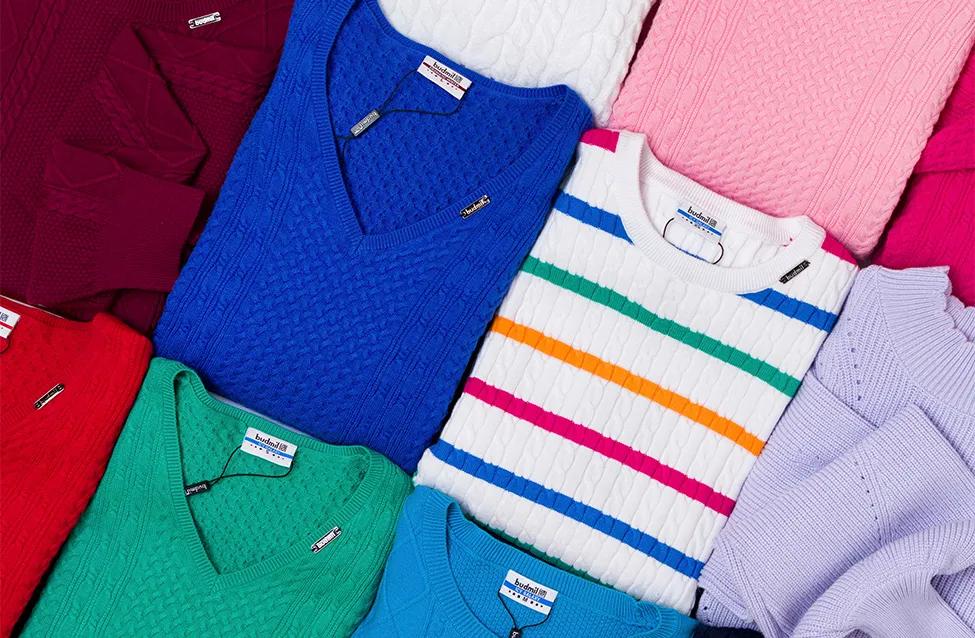 knitted pullover dreams